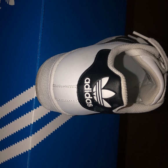 SOLD - Picture 4 of 4